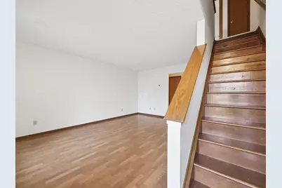 5226 Brandy Oaks Lane, Columbus, OH 43220 - Photo 2