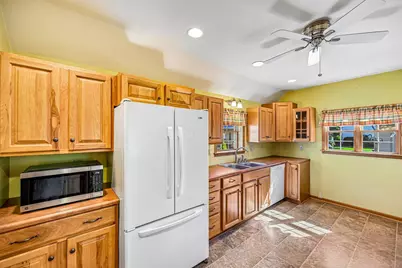 549 E Court Street, Urbana, OH 43078 - Photo 10