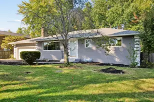6900 E Livingston Ave, Reynoldsburg, OH 43068 - Photo 2