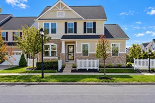 7915 Avaleen Cir N, Dublin, OH 43016 - Photo 1