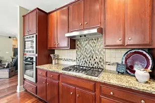372 Ashmoore Cir E, Powell, OH 43065 - Photo 18