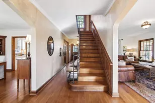 1934 Collingswood Rd, Upper Arlington, OH 43221 - Photo 4
