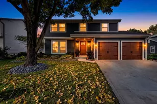 3632 Mountshannon Rd, Columbus, OH 43221 - Photo 2