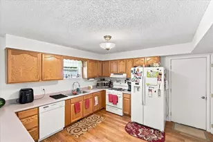 1447 Sunflower Dr, Columbus, OH 43204 - Photo 32