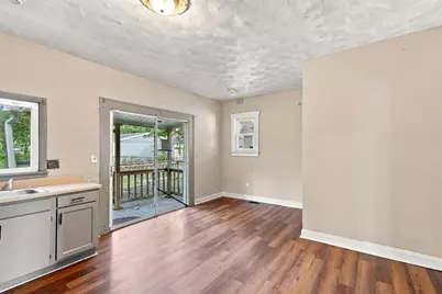 2884 E 9th Avenue, Columbus, OH 43219 - Photo 18