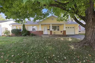 25 Elizabeth St, Canal Winchester, OH 43110 - Photo 1