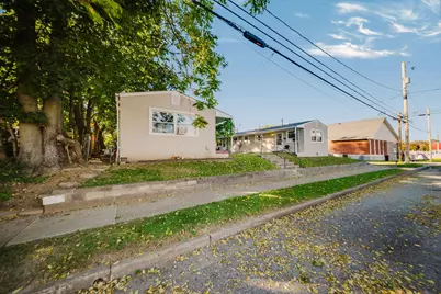1025 S Pickaway Street, Circleville, OH 43113 - Photo 2
