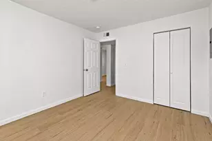 937 Hilock Rd, Columbus, OH 43207 - Photo 18