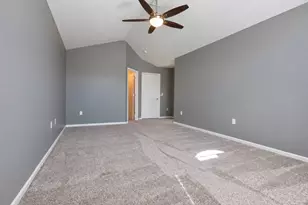 741 Mystic Pointe Dr, Lewis Center, OH 43035 - Photo 12