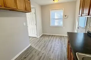3099 Hamilton Ave, Columbus, OH 43224 - Photo 4