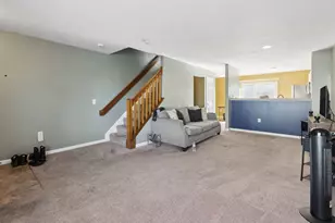 6465 Nottinghill Trail Dr, Canal Winchester, OH 43110 - Photo 4