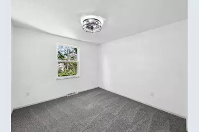 5455 Maple Canyon Avenue, Columbus, OH 43229 - Photo 32