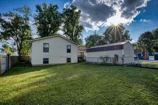 130 Elliott Ave, Buckeye Lake, OH 43008 - Photo 2
