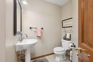 677 Montmorency Dr S, Pickerington, OH 43147 - Photo 22
