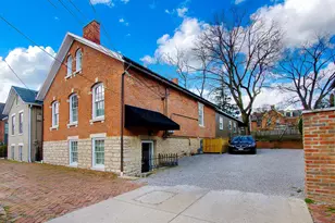 647 S 3rd St, Columbus, OH 43206 - Photo 2