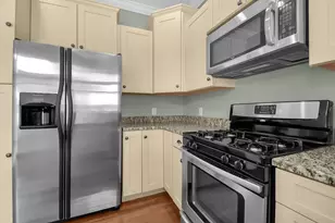 360 Forest St, Columbus, OH 43206 - Photo 10