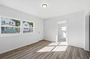2382 S 6th St, Columbus, OH 43207 - Photo 6
