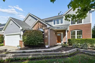 8240 Chateau Ln, Westerville, OH 43082 - Photo 6