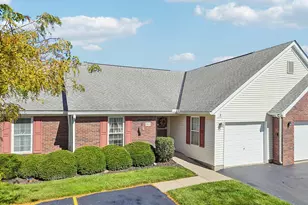 303 Retreat Ln, Marysville, OH 43040 - Photo 8