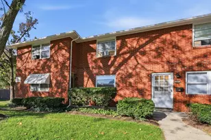 1353 Barnett Rd, Columbus, OH 43227 - Photo 2