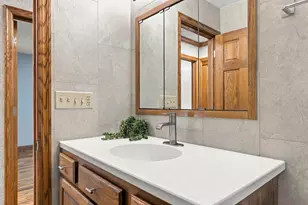 1849 Kempton Dr, Upper Arlington, OH 43220 - Photo 36