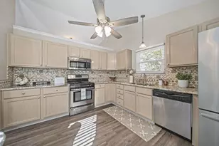 1322 Brookforest Dr, Columbus, OH 43204 - Photo 12