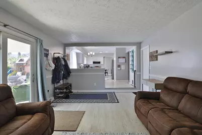 2271 Maplewood Drive, Columbus, OH 43229 - Photo 18