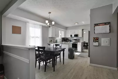 2271 Maplewood Drive, Columbus, OH 43229 - Photo 14