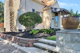 1625 Crestview Dr, Springfield, OH 45504 - Photo 6