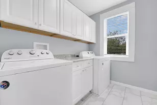 347 N Monroe Ave, Columbus, OH 43203 - Photo 24