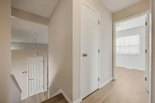 5311 Sawatch Dr, Columbus, OH 43228 - Photo 16