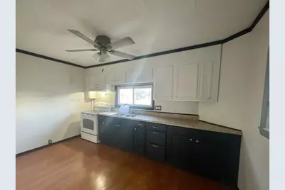 224 E 6th Street, West Lafayette, OH 43845 - Photo 8