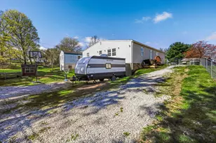 640 N Shoshone Dr, Lancaster, OH 43130 - Photo 40