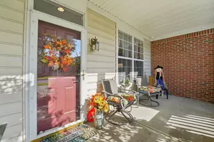 5998 Naughten Pond Dr, Columbus, OH 43213 - Photo 6