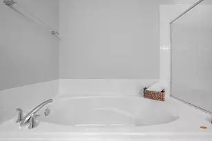 251 Daniel Burnham Square, Columbus, OH 43215 - Photo 34