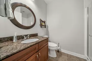251 Daniel Burnham Square, Columbus, OH 43215 - Photo 24