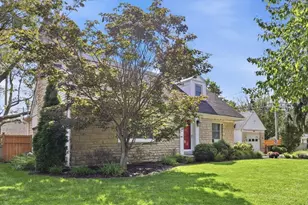 21 Northridge Rd, Columbus, OH 43214 - Photo 6
