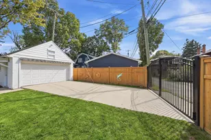 21 Northridge Rd, Columbus, OH 43214 - Photo 4