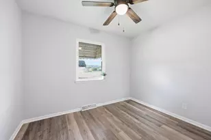2896 Nuway Rd, Columbus, OH 43207 - Photo 12