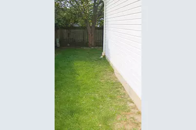 1069 Crossbrook Boulevard, Galloway, OH 43119 - Photo 34