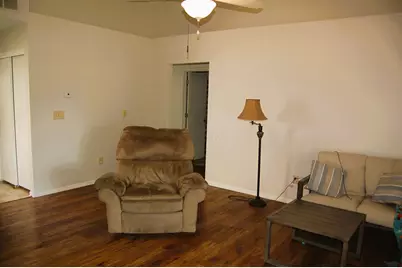 1069 Crossbrook Boulevard, Galloway, OH 43119 - Photo 6