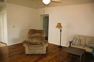 1069 Crossbrook Blvd, Galloway, OH 43119 - Photo 6