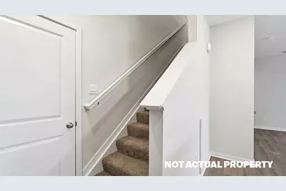 6266 Marinelli Drive North, Columbus, OH 43228 - Photo 14