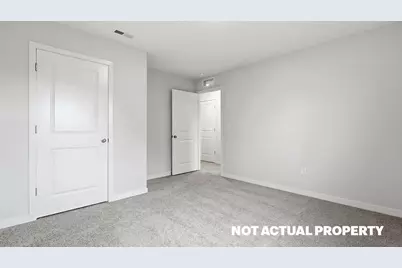 1402 Marinelli Drive East, Columbus, OH 43228 - Photo 26