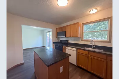 1150 Moneca Street, Blacklick, OH 43004 - Photo 2