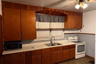 165 W Jennison Ave, Logan, OH 43138 - Photo 4