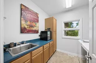 586 Pinegrove Pl, Columbus, OH 43230 - Photo 24