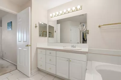 6427 Upper Lake Circle, Westerville, OH 43082 - Photo 20