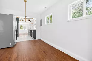 2564 Abington Rd, Columbus, OH 43231 - Photo 8