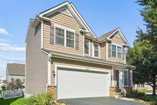 6122 Granite Pointe Dr, Columbus, OH 43213 - Photo 2
